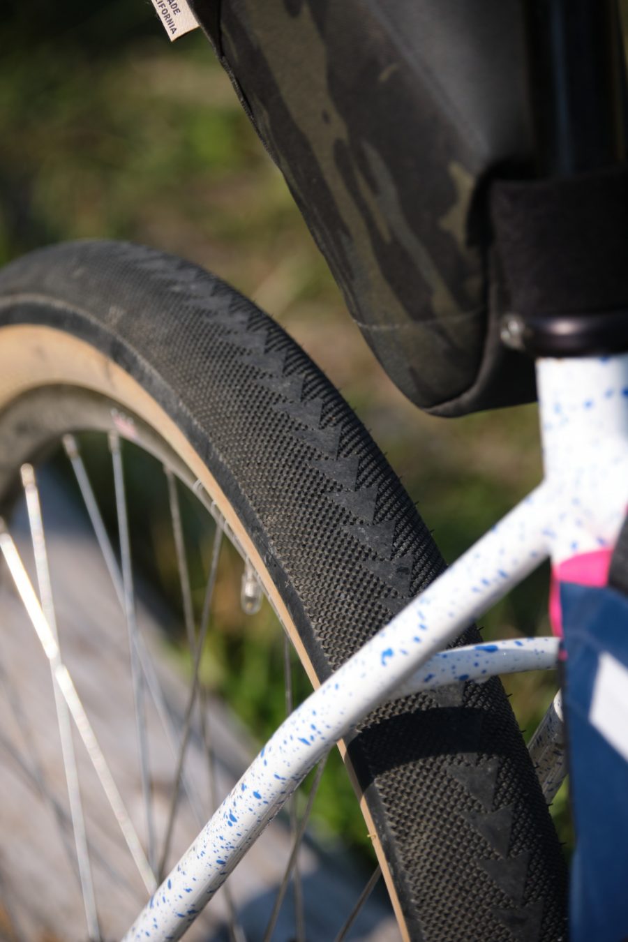 ULTRADYNAMICO* cava JFF tire (black) - BLUE LUG GLOBAL ONLINE STORE