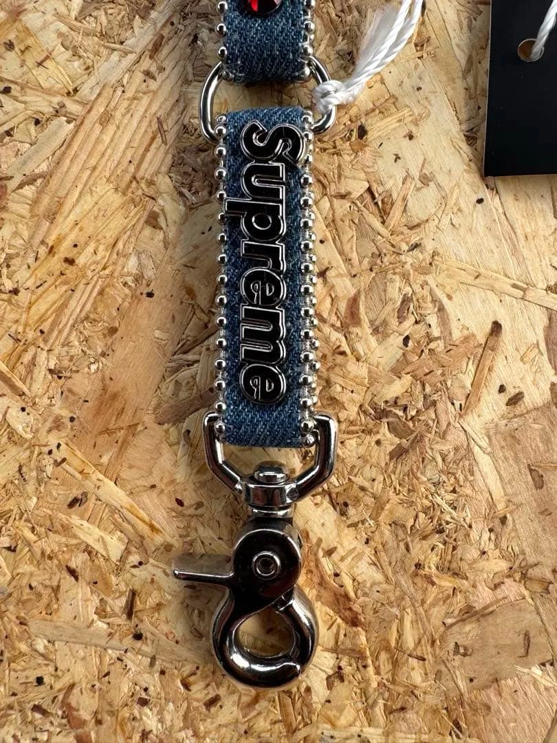 supreme bbサイモン　b.b. Simon Denim Lanyard Spring/Summer 2025 Preview – Supreme
