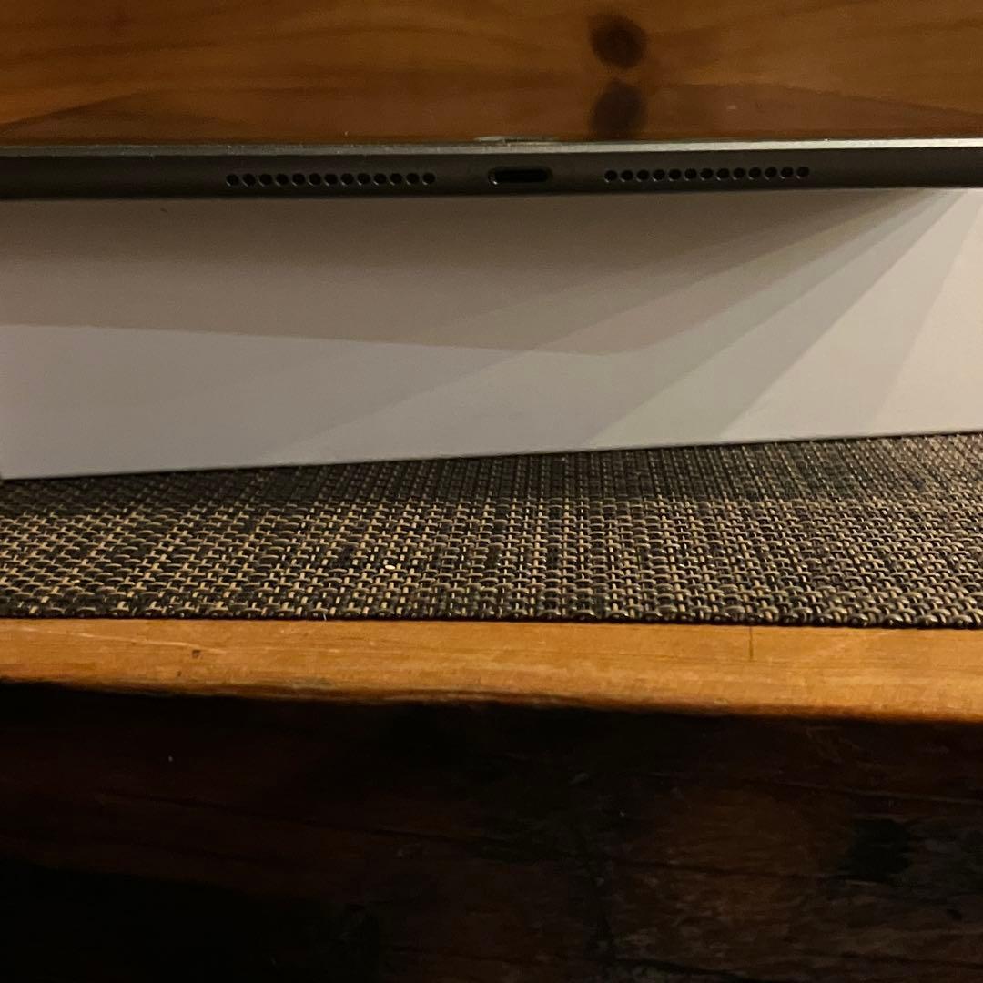 iPad 第7世代 128GB Wi-Fiモデル バッテリー97%箱あり 初期化 - メルカリ